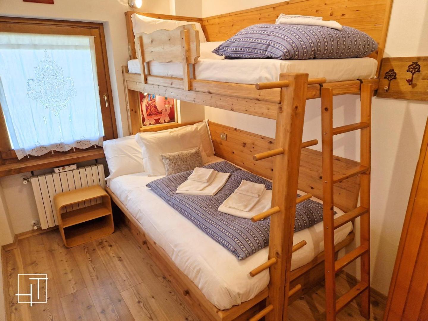 Appartement Ht - Ciasa Dahu Cortina Escape à San Vito di Cadore Extérieur photo